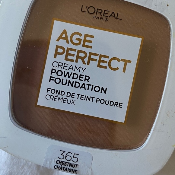 L’ORÉAL New Age Perfect Cream Powder Foundation Single Packages-Dark Complexion - Picture 7 of 8